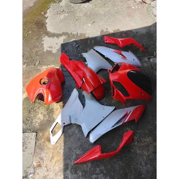 body full fairing megelli 250cc 250r 250re 250rv ori plastik sport bike kedok cocok buat modif miner