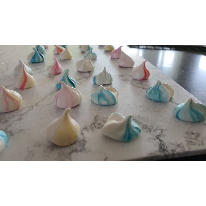 

Meringue Cookies Toples