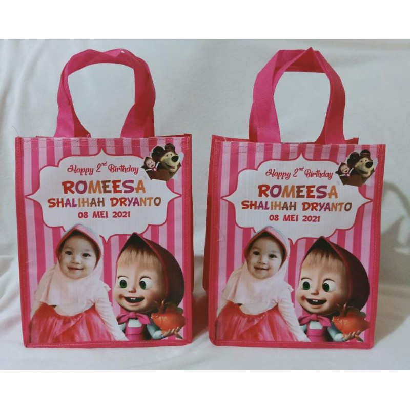 

TAS TUMPENG MINI 25 cm custom desain min 2 lsn