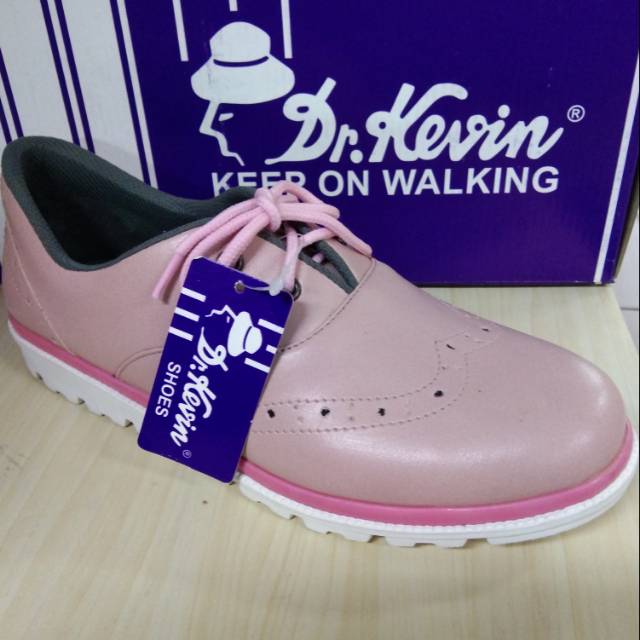 Sepatu casual dr.kevin