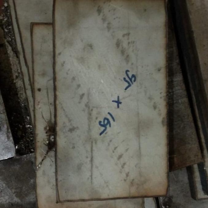 

Plat Stainless 304 Ukuran 4Mm X 70Mm X 350Mm