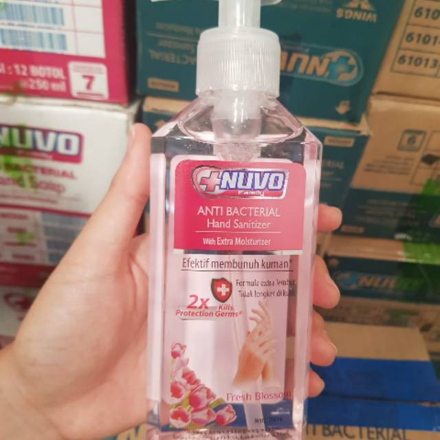 Nuvo Hand Sanitizer 250ml (varian random)