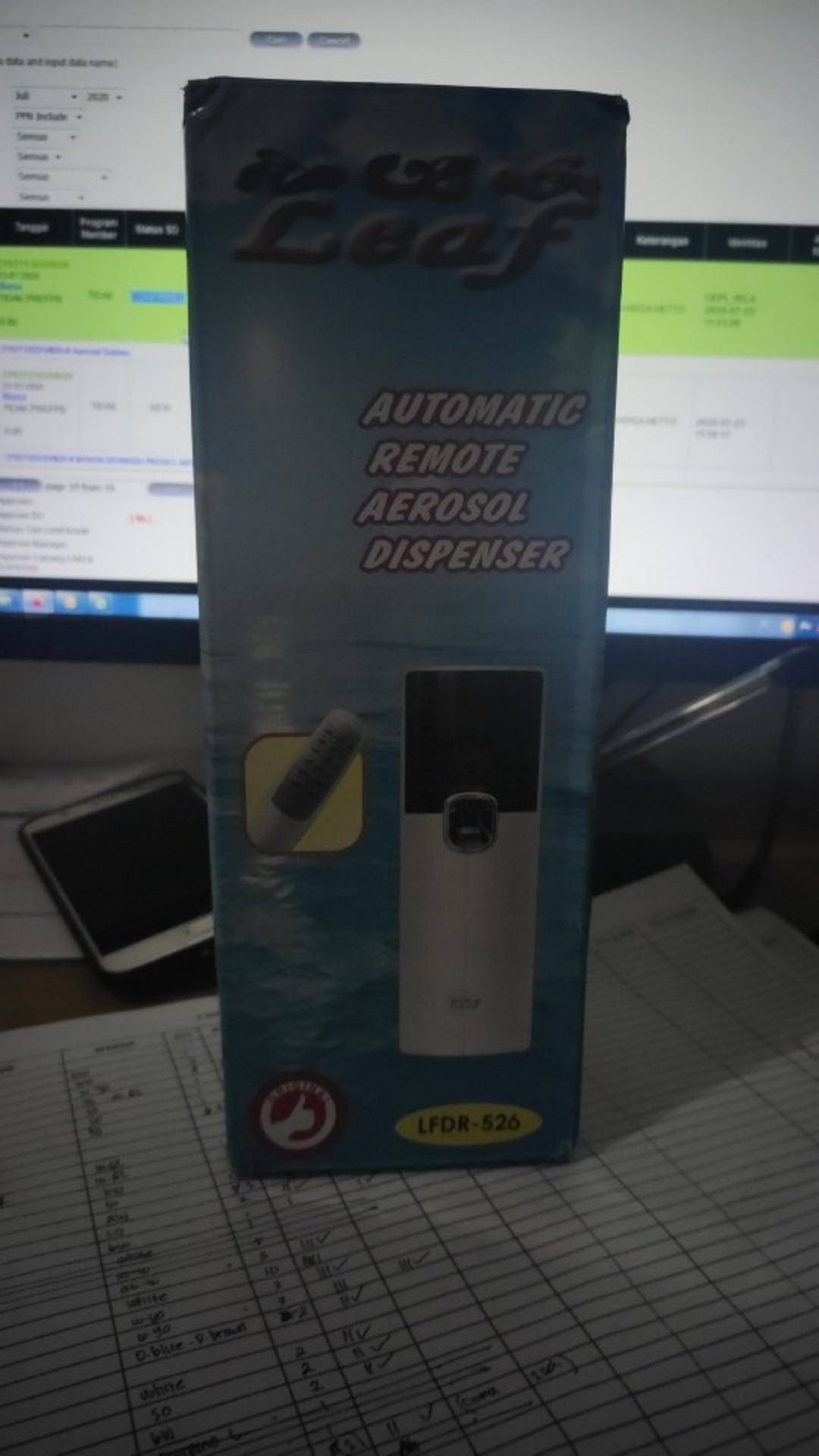 Gratis Baterai, Leaf Automatic Aerosol Mesin Dispenser Pengharum Ruangan 526