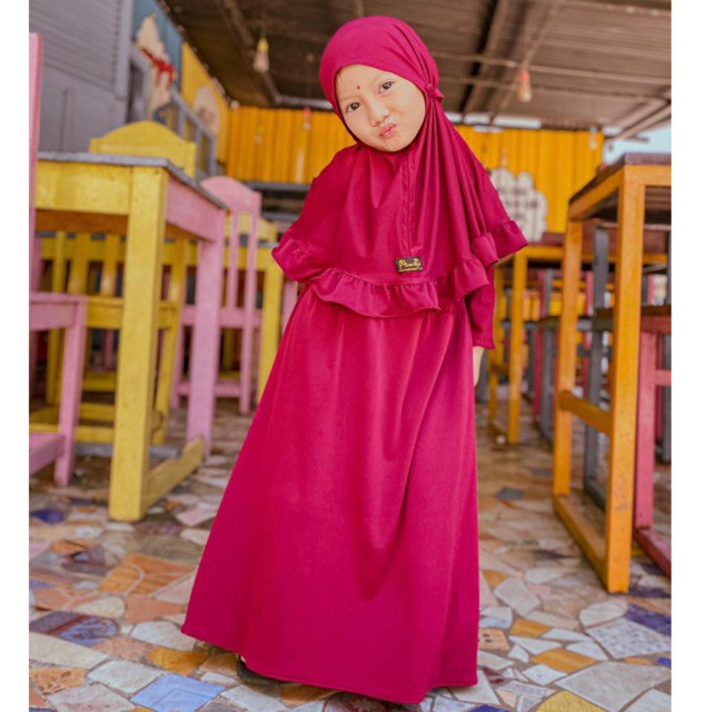 Gamis Anak Perempuan Aqilla Syari + Hijab