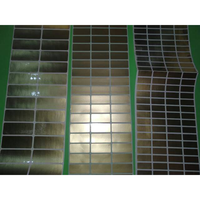 

POLOS GOLD Stiker label nama waterproof anti air murah