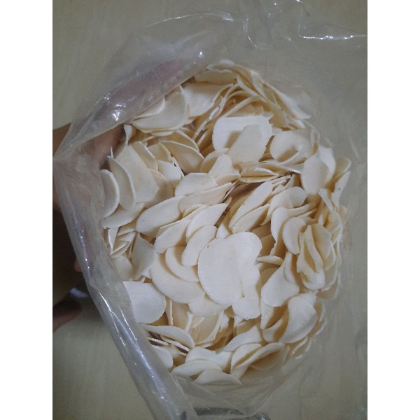 

KERUPUK BAWANG PUTIH/ KERUPUK SEBLAK