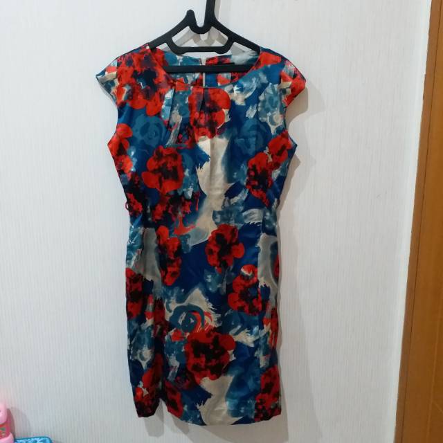 Dress wanita / Dress Preloved / Dress Executive/Dress bunga biru merah