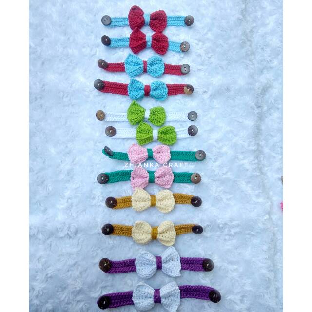 Konektor masker rajut pita