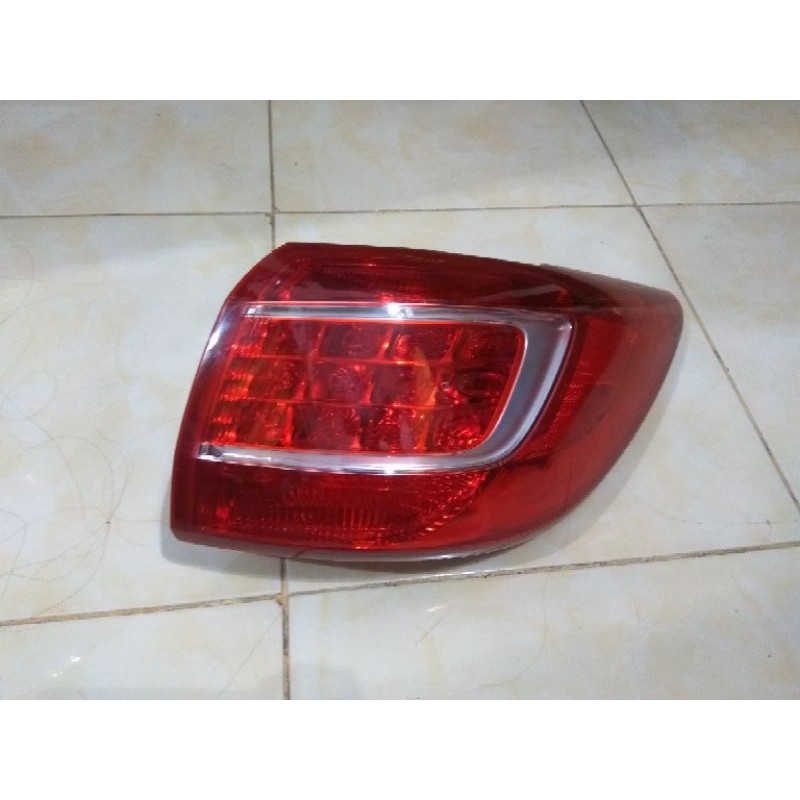 stoplamp lampu belakang kia sportage 2012