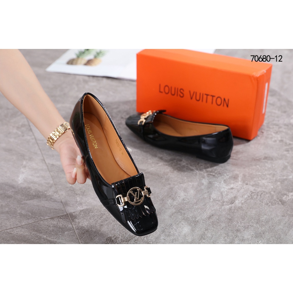 PR SHOES Chain Logo Patent Leather Flat Shoes  #70680-12