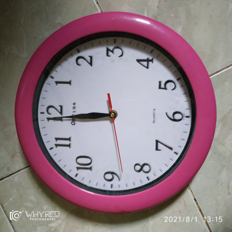 Jam Dinding Ontime