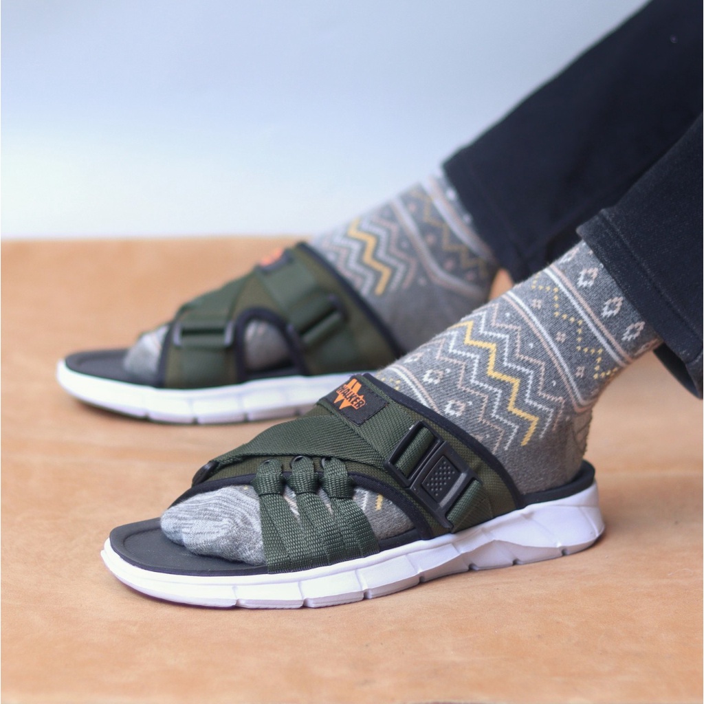 HDS X SN - Sanur Olive Sendal Traveling Pria Wanita Slide Slip On Slop Busa Empuk Unisex Laki-laki Cowok Cewek Santai Hotel Original Kekinian terbaru termurah terlaris Viral Best Seller