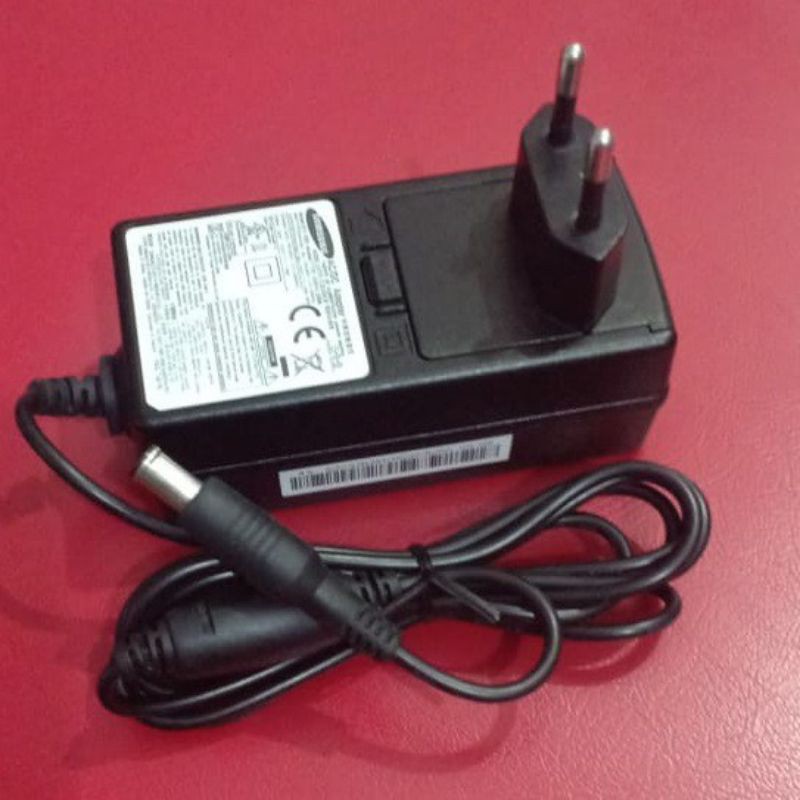 Adaptor Charger SAMSUNG 14V 1.78A DC 6.5*4.4 mm DC 6.5*4.4 mm for LED LCD Semua TIPE SAMSUNG