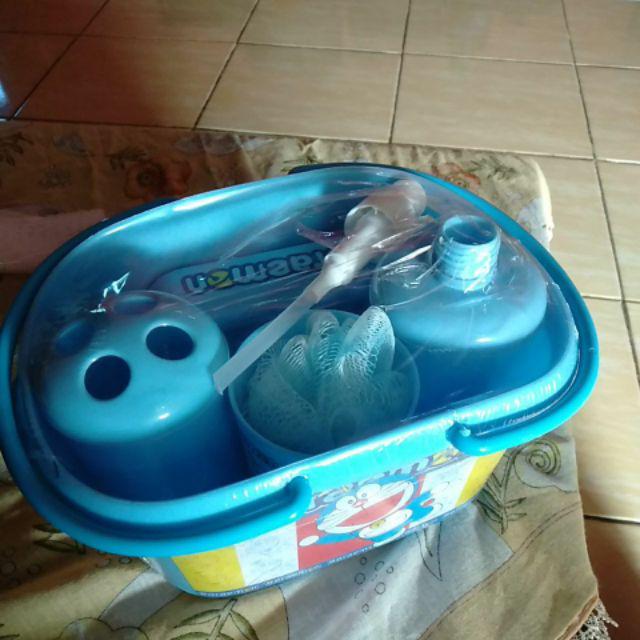 Bathset Set Perlengkapan Peralatan Mandi Doraemon