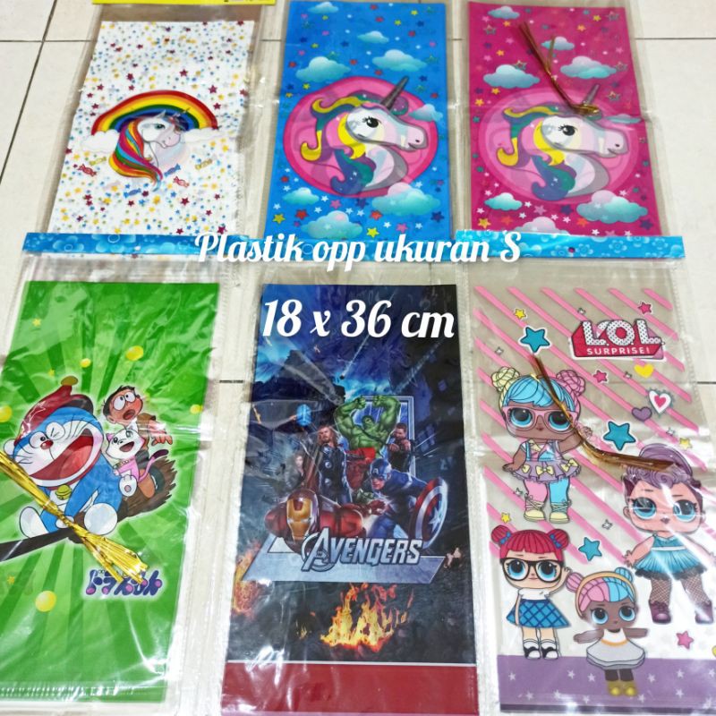 

Plastik opp ulang tahun karakter / kantong plastik Souvenir / plastik bingkisan karakter 18x36