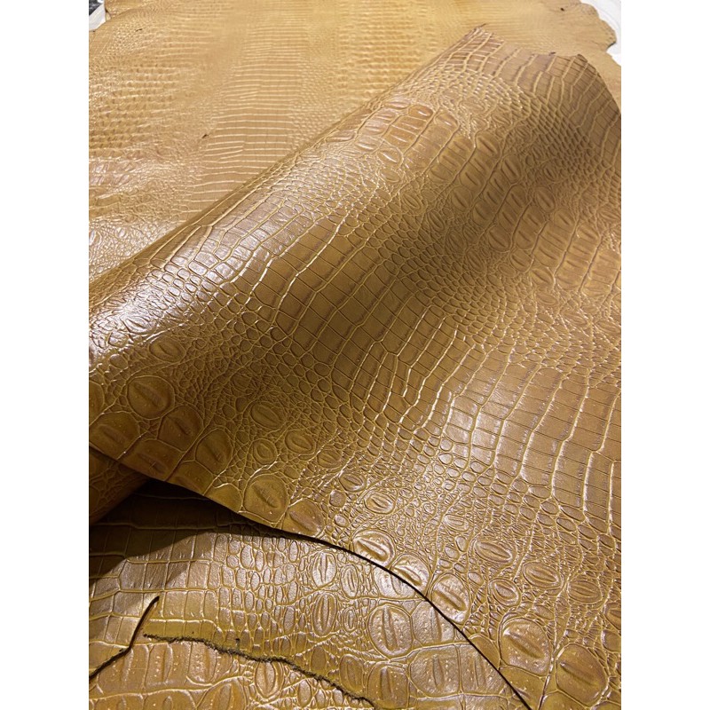 kulit sapi asli lembaran motif buaya (Croco emboss leather)