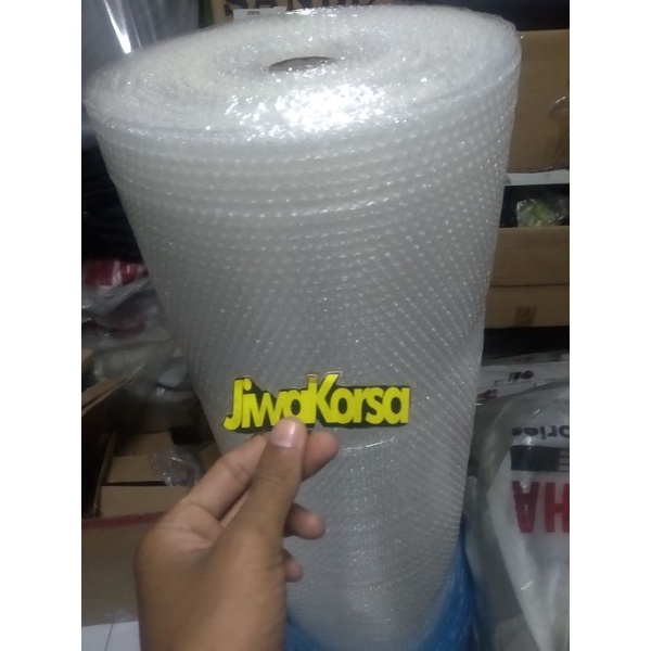 

Packing tambahan bubble warp untuk pengiriman supaya anti pecah dan patah