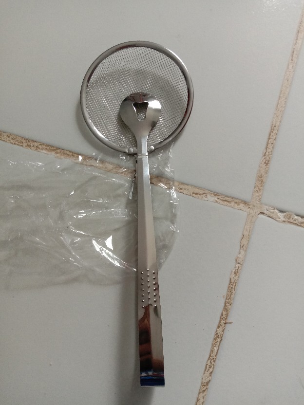 Osm - H906 Saringan Penjepit Gorengan 2 In 1 / Jepitan Gorengan Tirisan Minyak /alat Masak Serbaguna