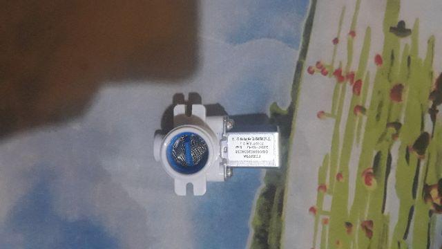 Solenoid Elbow Drat Luar 3/4 X Soket 1/2 220 Vac