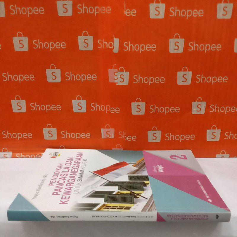 Pendidikan Pancasila dan Kewarganegaraan kelas 11-1