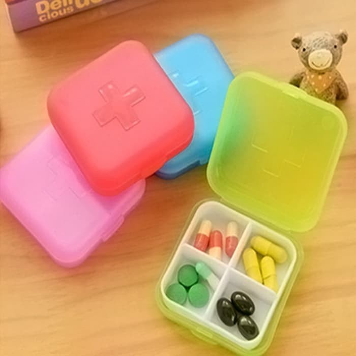 Medicine Mini Box Kotak Obat Mini Box Perhiasan Serbaguna