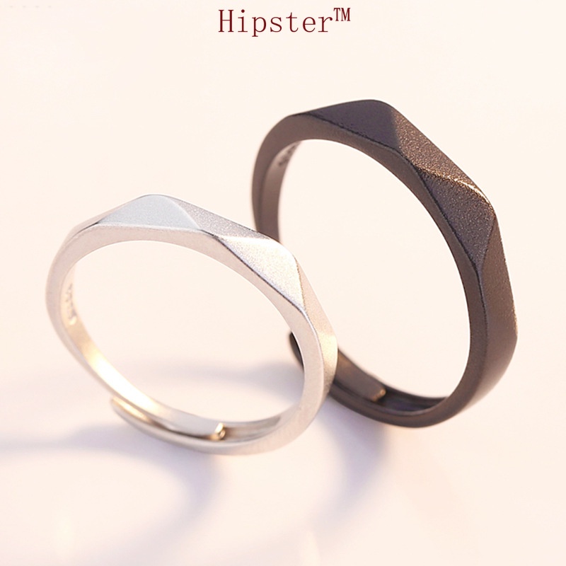 Popular Japanese and Korean Simple Geometric Glossy Diamond Black and White Men and Women Romantic Couple Rings