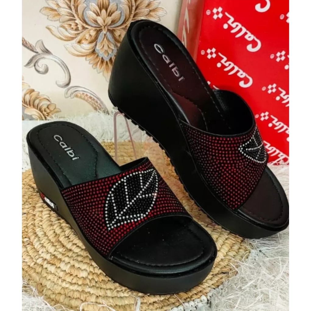 SANDAL CALBI WANITA SLOP WEDGES MOTIF DAUN