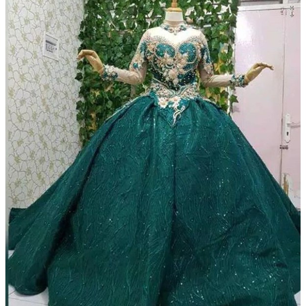 Gaun pengantin mewah hijau brukat elegan luxuryous