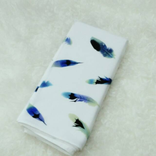 Jilbab segi empat wolfis motif