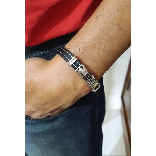 Gelang Tangan Pria Kulit Silikon Plat Titanium Stainless Steel