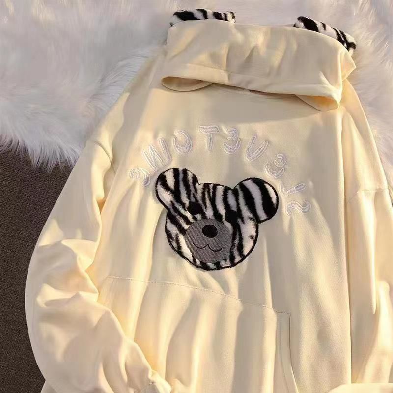 [littlecrab] Hoodie Oversize Beruang Motif Warna Zebra Telinga Hitam Putih Lucu Cute Black White Bear Hoodie Bordir Lucu Unik Berkualitas Hoodie Beruang Bulu Lembut Hoodie Couple Unisex Korean Style