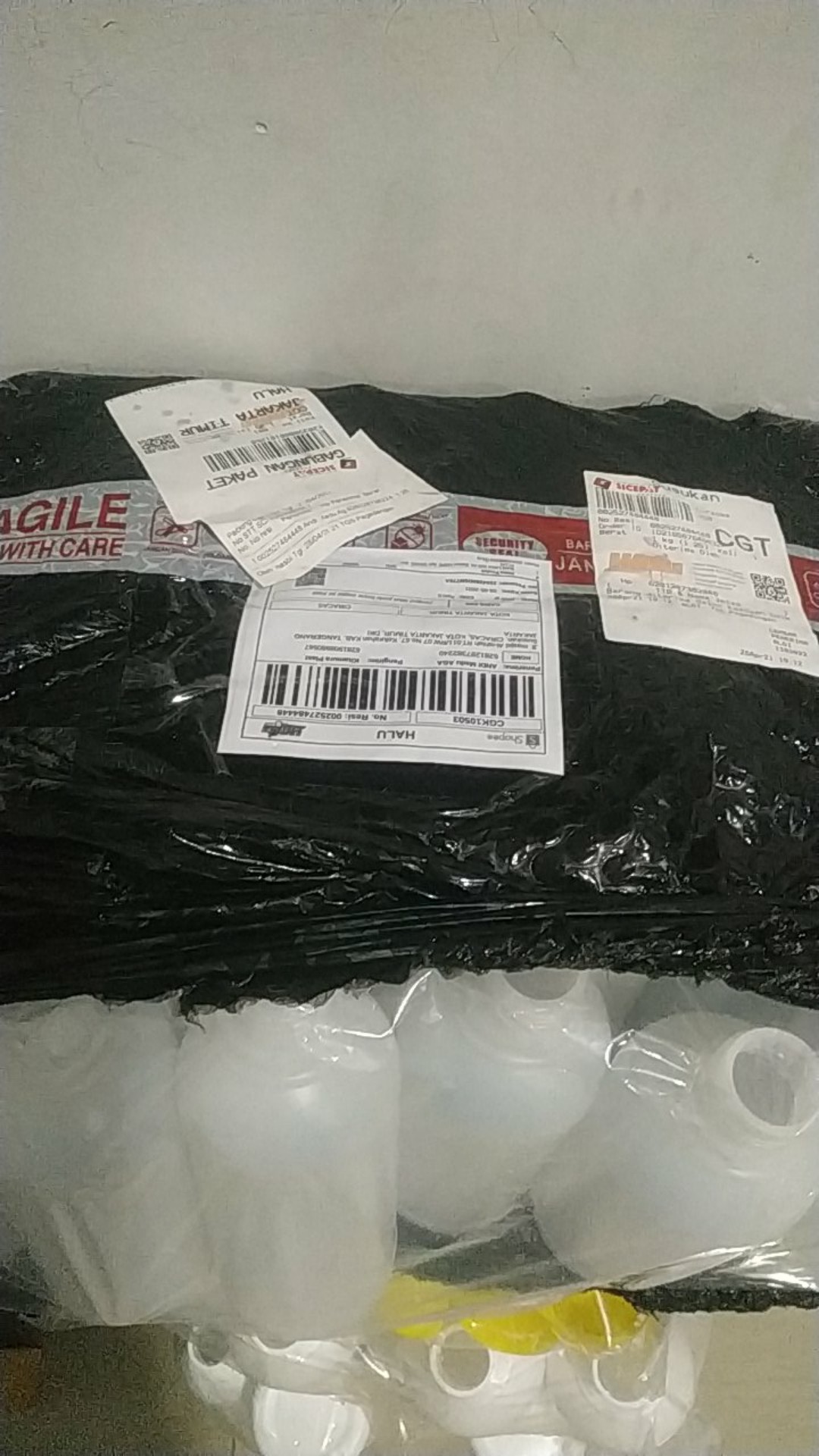 Botol Labor 500 Ml Bahan Hdpe Dgn Segel Dan Plug. Minimal 15 Pcs !