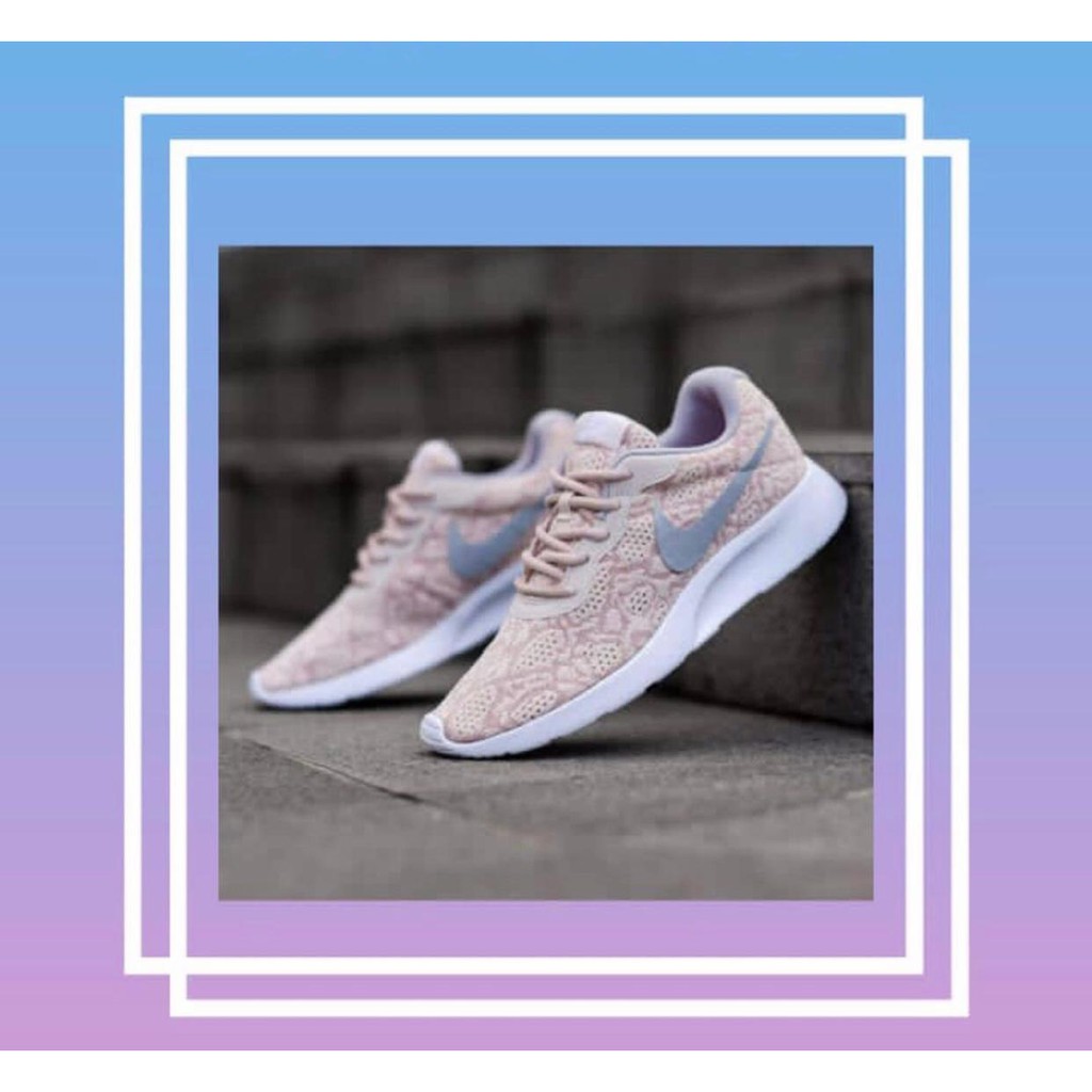 SEPATU NIKE WANITA ORI