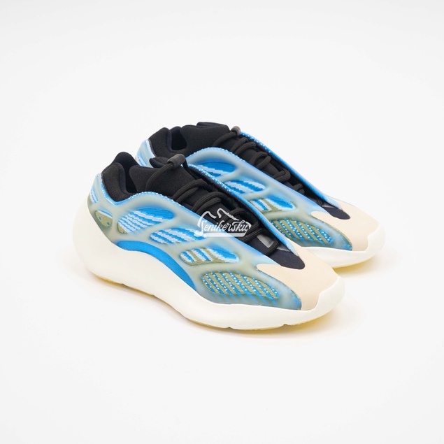 Adidas Yeezy Boost 700 V3 Arzareth
