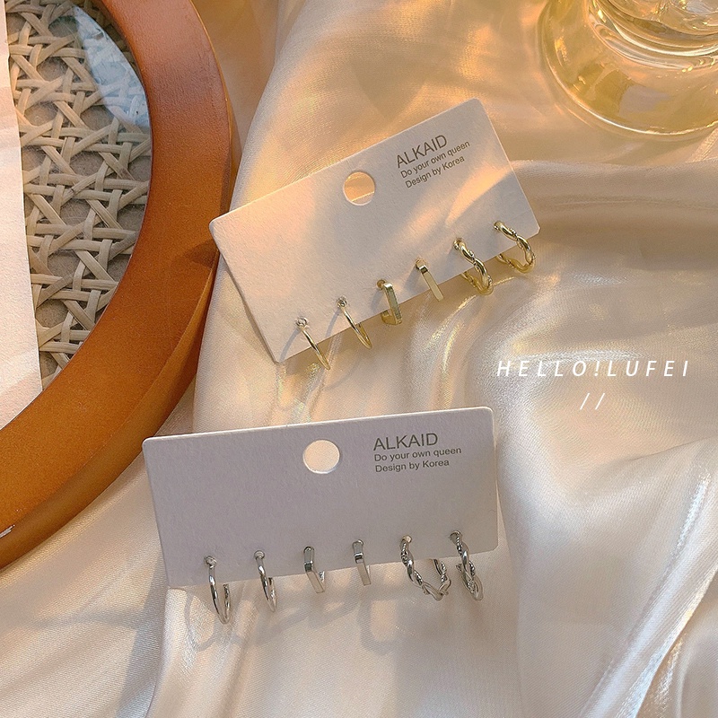 YEEZII 6pcs / Set Anting Stud Bentuk Hati Kecil Warna Emas Perak Aksen Mutiara Untuk Wanita