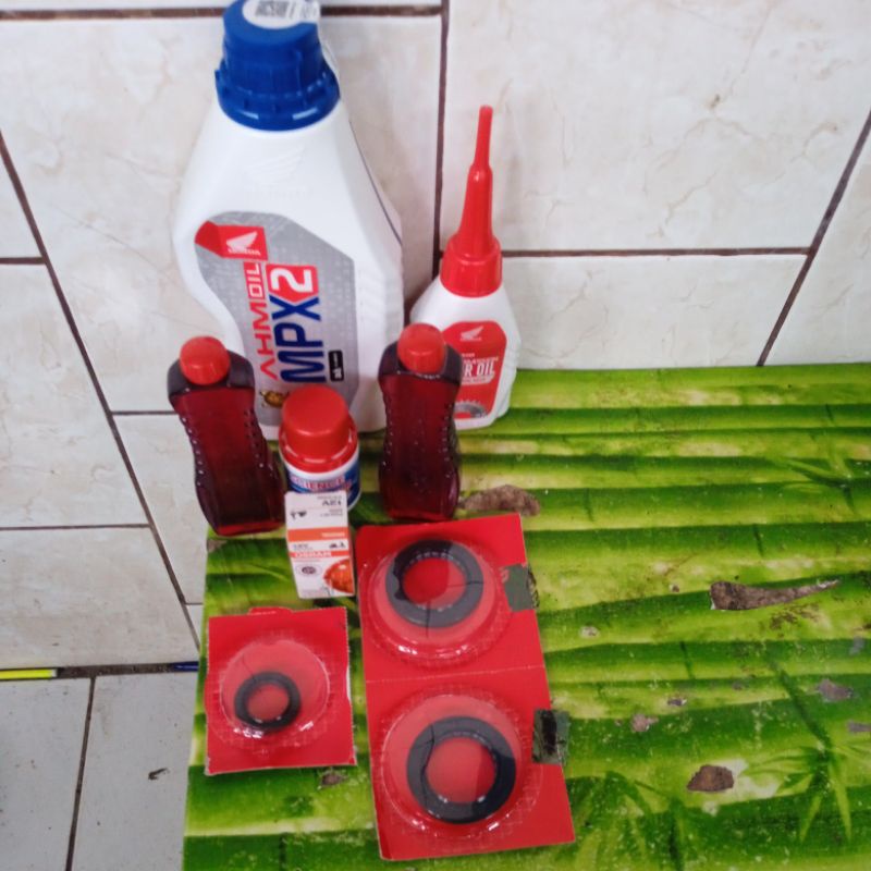 PAKET SERVIS OLI MESIN MOTOR MATIC MPX2 SCOOPY VARIO BEAT KARBU FI