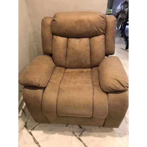 Norton Sofa Recliner (Preloved)