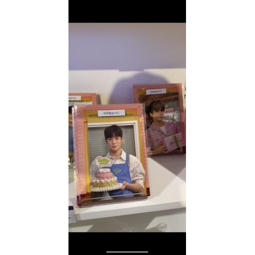 NCT 127 baker house frame photo card