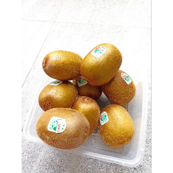 

Kiwi zespri green/Kiwi zespri/Kiwi hijau/Kiwi murah/Kiwi segar/Kiwi fresh/promo kiwi