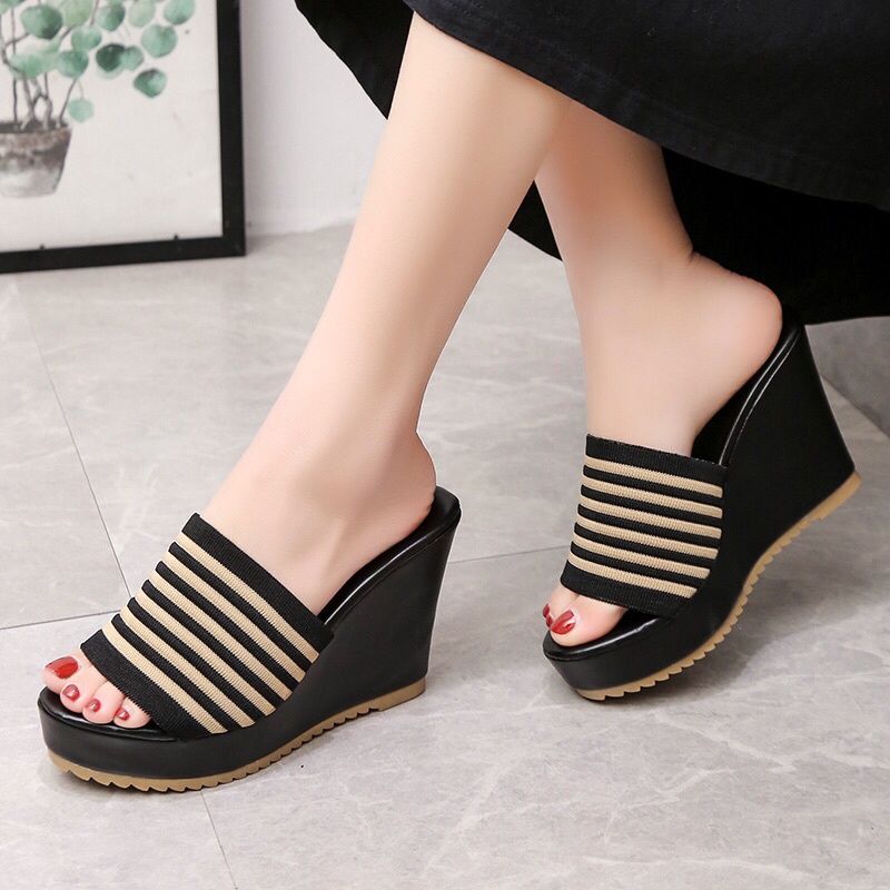 SG0024 Syafniegalery sanzeil tania wedges import