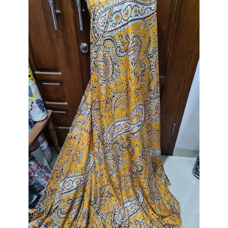 Kain Rayon Viscose Lengkung Kuning
