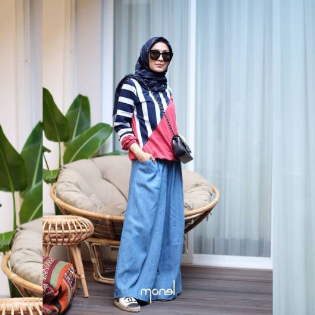 Atasan Monel eshal top