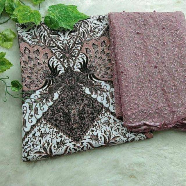 Kain Batik Jarik Kebaya Couple Set Brokat Katun Primis ...