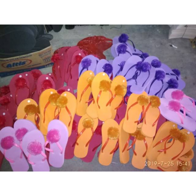 Sendal Sandal Main/Hotel/Liburan/Santai/Pantai Cwe atau Cwo juga ada