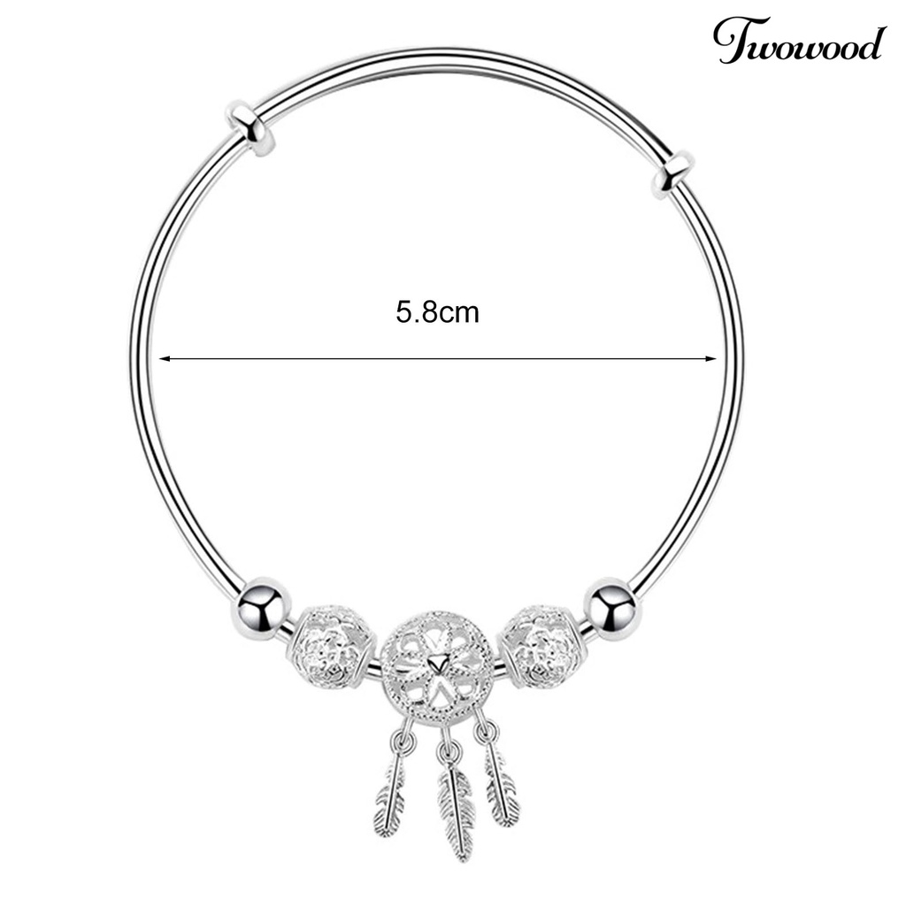 Gelang Bentuk Dream Catcher Aksen Rumbai Bulu Warna Silver Untuk Wanita