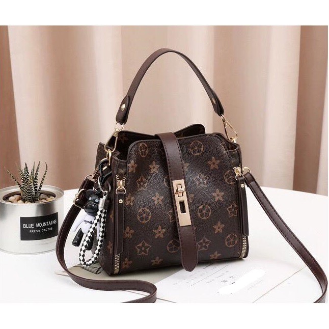 TAS HAPPY EL 315 Tas batam import wanita selempang 1kg = 2 tas LT1466 CR7069 BQ2454 B88090 JT88090