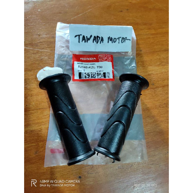 HANDGRIP HANDPAD SET HONDA BEAT FI VARIO FI DUA LUBANG KABEL GAS