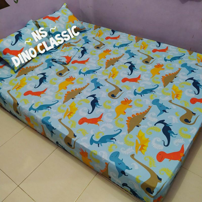 Sprei motif anak laki-laki