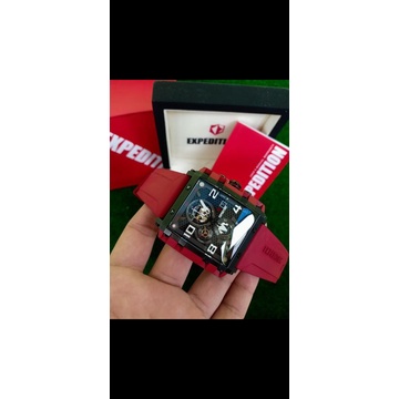 Expedition E6757 Merah second (HARGA NETT)