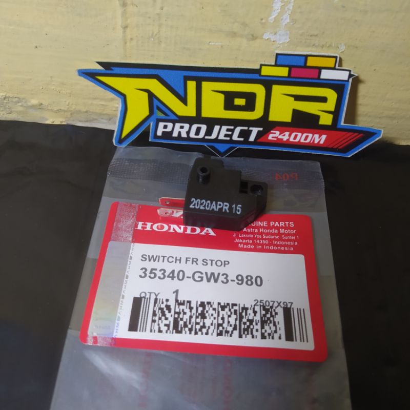 SWIT SWITCH REM DEPAN KANAN BEAT SUPRA X SPACY BEAT FI SCOOPY SUPRA X 125